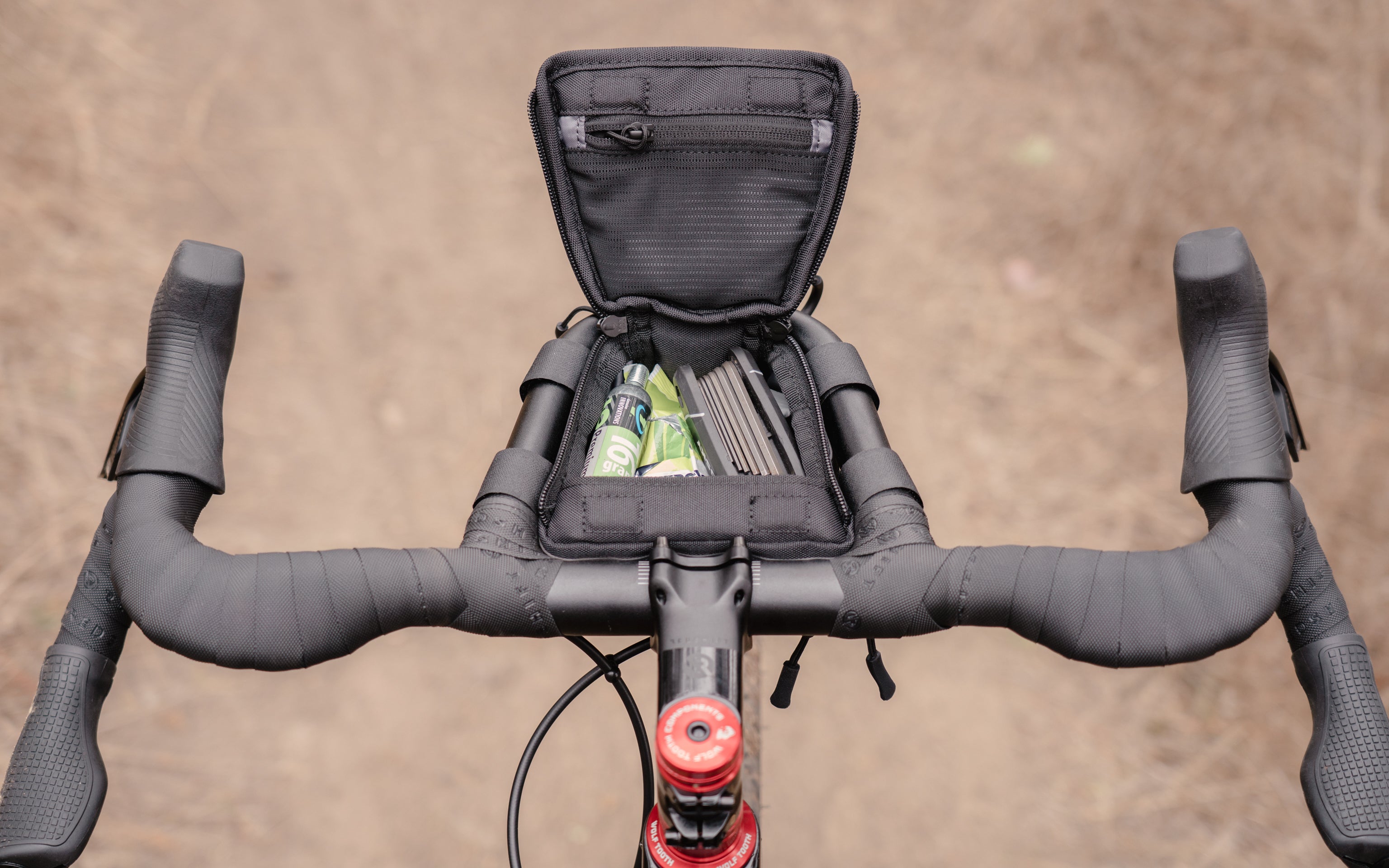 パーツ REDSHIFT KITCHEN SINK HANDLEBAR 50cm+Bag Kitchen Sink Handlebar Bag – Redshift Sports